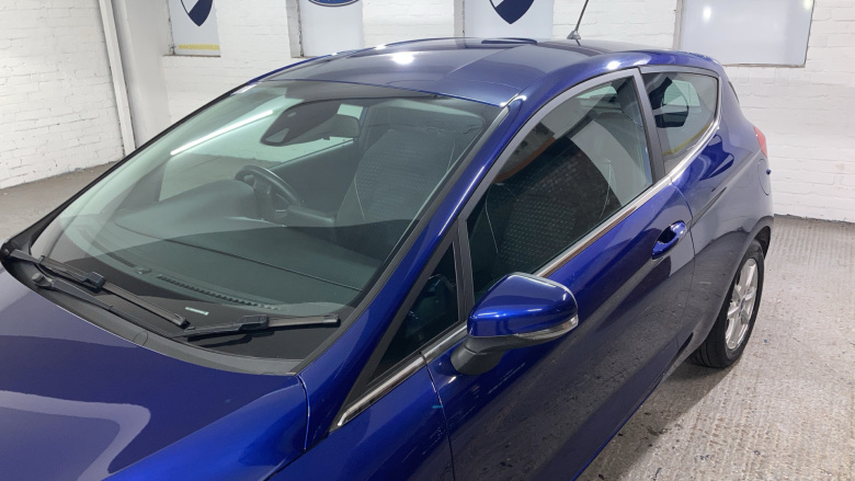 Ford Fiesta 1.1 Zetec 3dr Petrol Hatchback